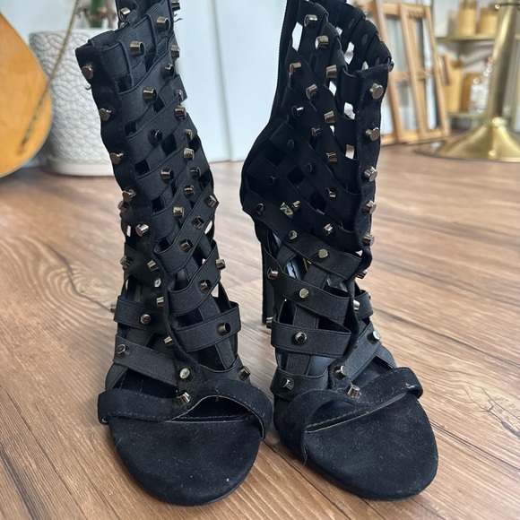 Black Strappy Heeled Sandals - Picture 2 of 5